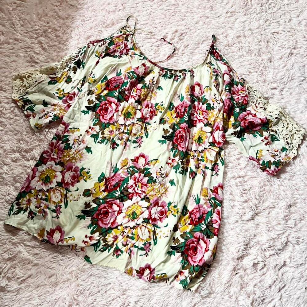 Boho Floral Oversized Hippie Prairie Peasant Whimsical Lace Cold Shoulder Blouse